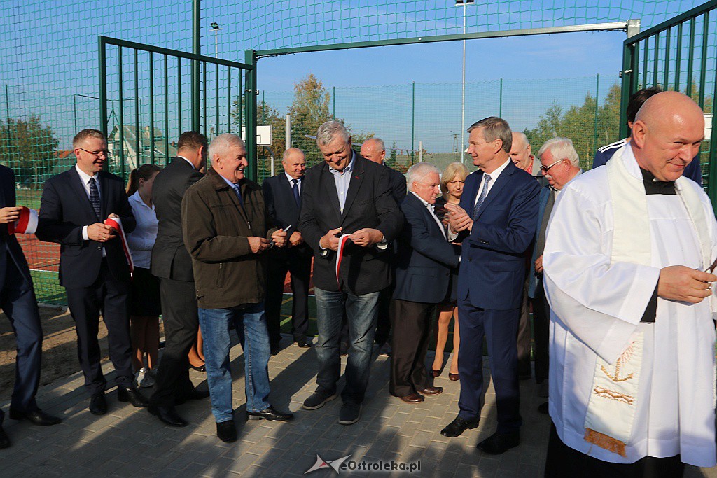 Giba na otwarciu boiska w Sypniewie [10.10.2018] - zdjęcie #56 - eOstroleka.pl