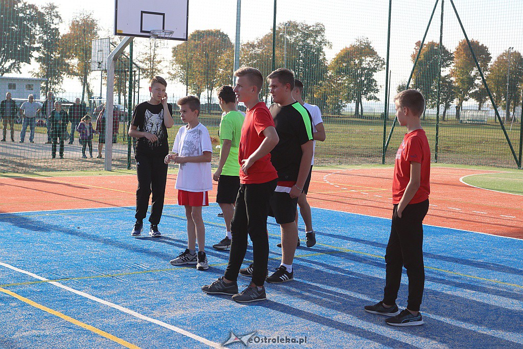 Giba na otwarciu boiska w Sypniewie [10.10.2018] - zdjęcie #69 - eOstroleka.pl