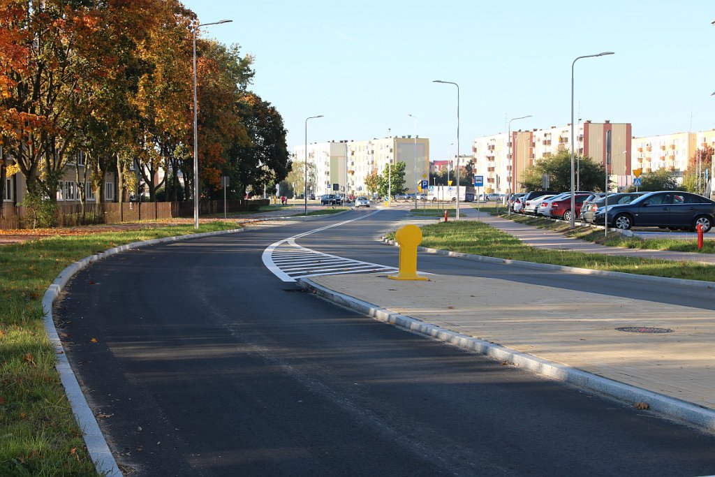 Ulica Dobrzańskiego oficjalnie oddana do użytku [12.10.2018] - zdjęcie #16 - eOstroleka.pl