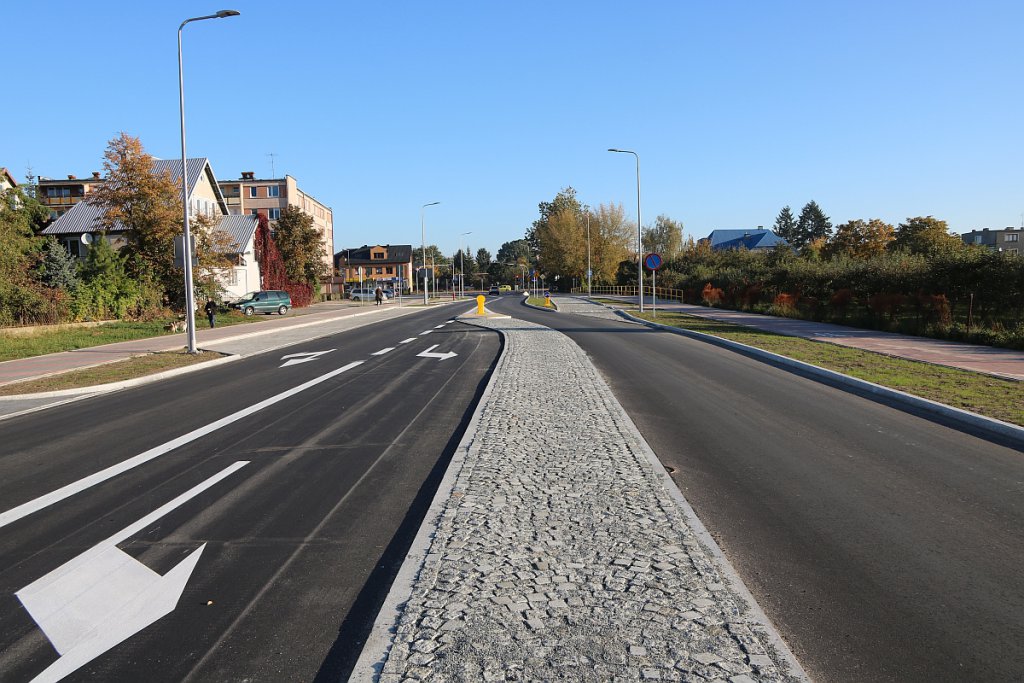 Ulica Dobrzańskiego oficjalnie oddana do użytku [12.10.2018] - zdjęcie #23 - eOstroleka.pl