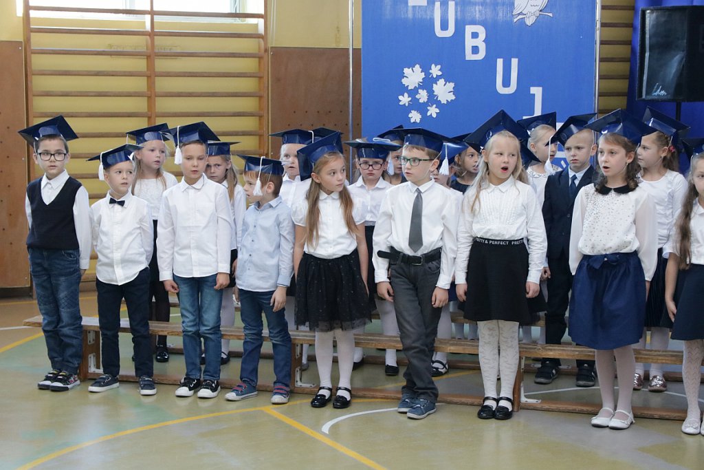 Pasowanie na ucznia w Szkole Podstawowej nr 3 [12.10.2018] - zdjęcie #1 - eOstroleka.pl