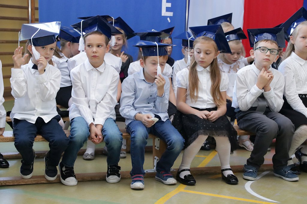 Pasowanie na ucznia w Szkole Podstawowej nr 3 [12.10.2018] - zdjęcie #5 - eOstroleka.pl