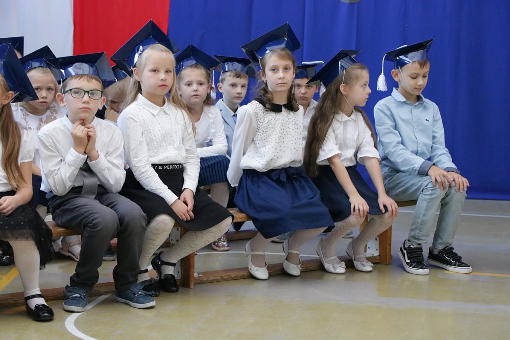 Pasowanie na ucznia w Szkole Podstawowej nr 3 [12.10.2018] - zdjęcie #7 - eOstroleka.pl