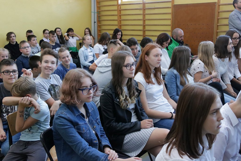 Pasowanie na ucznia w Szkole Podstawowej nr 3 [12.10.2018] - zdjęcie #37 - eOstroleka.pl