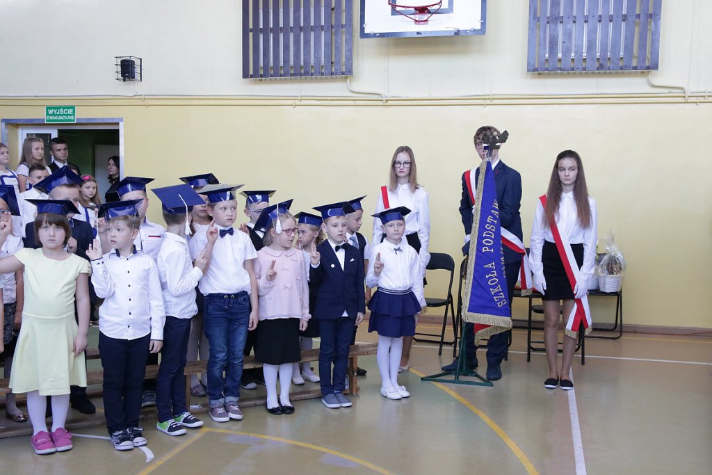Pasowanie na ucznia w Szkole Podstawowej nr 3 [12.10.2018] - zdjęcie #103 - eOstroleka.pl