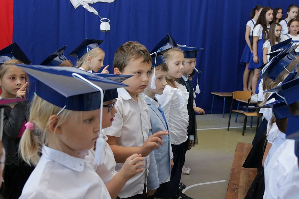 Pasowanie na ucznia w Szkole Podstawowej nr 3 [12.10.2018] - zdjęcie #106 - eOstroleka.pl