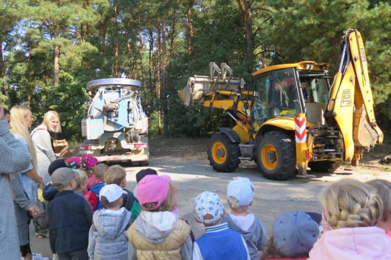 Wizyta Dzieci z Przedszkola „Bajeczka” w OPWiK [12.10.2018] - zdjęcie #3 - eOstroleka.pl