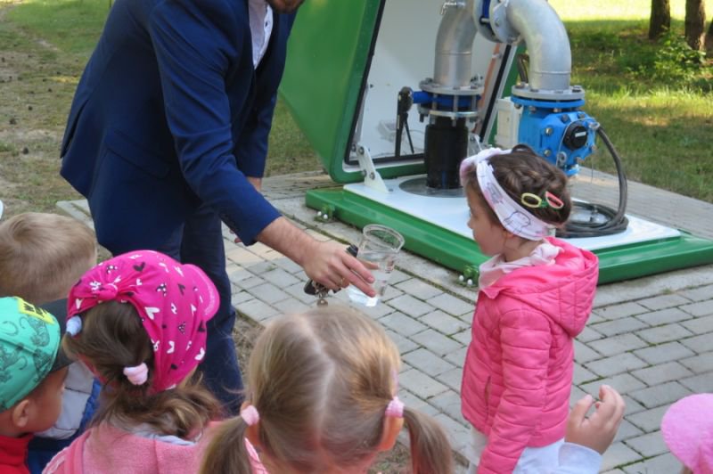 Wizyta Dzieci z Przedszkola „Bajeczka” w OPWiK [12.10.2018] - zdjęcie #6 - eOstroleka.pl