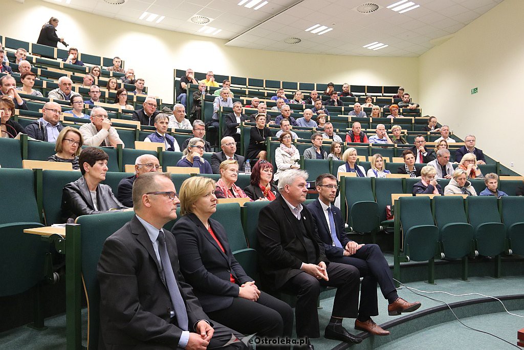 Spotkanie z ministrem Henrykiem Kowalczykiem [15.10.2018] - zdjęcie #26 - eOstroleka.pl