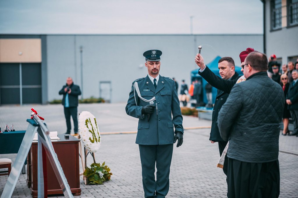 Sztandar powiewa w Zakładzie Karnym w Przytułach [18.10.2018] - zdjęcie #27 - eOstroleka.pl