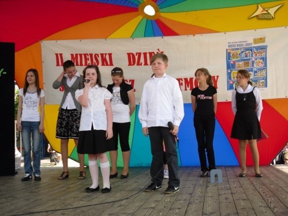 II Miejski Dzień Szkoły Bez Przemocy (07.06.2010) - zdjęcie #1 - eOstroleka.pl