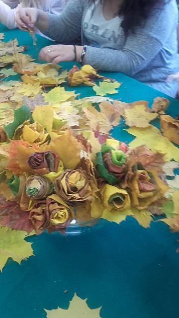 „Róże dla Niepodległej” w ZSZ nr 2 [24.10.2018] - zdjęcie #26 - eOstroleka.pl