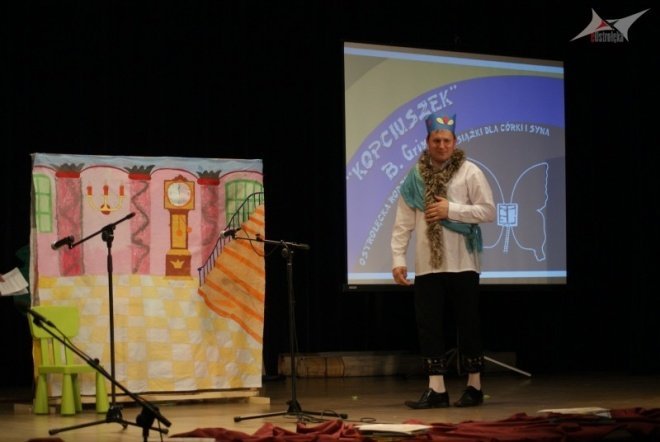 Cała Polska Czyta Dzieciom (10.06.2010) - zdjęcie #26 - eOstroleka.pl