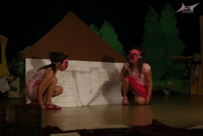 Cała Polska Czyta Dzieciom (10.06.2010) - zdjęcie #21 - eOstroleka.pl