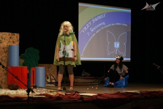 Cała Polska Czyta Dzieciom (10.06.2010) - zdjęcie #16 - eOstroleka.pl