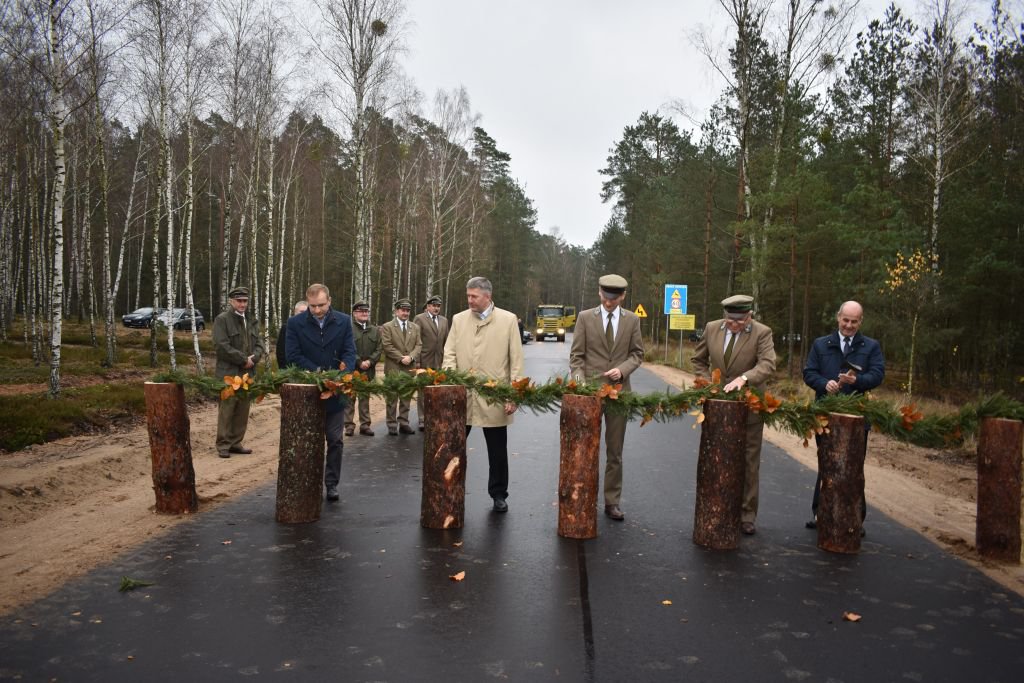Kolejna wspólna inwestycja Powiatu Ostrołęckiego i Lasów Państwowych zrealizowana [05.11.2018 - zdjęcie #1 - eOstroleka.pl