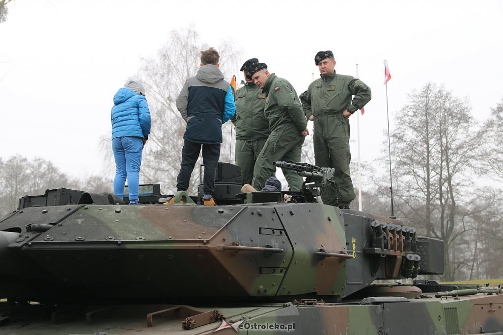 Ostrołęka: Trwa piknik militarny na Fortach Bema [10.11.2018] - zdjęcie #90 - eOstroleka.pl