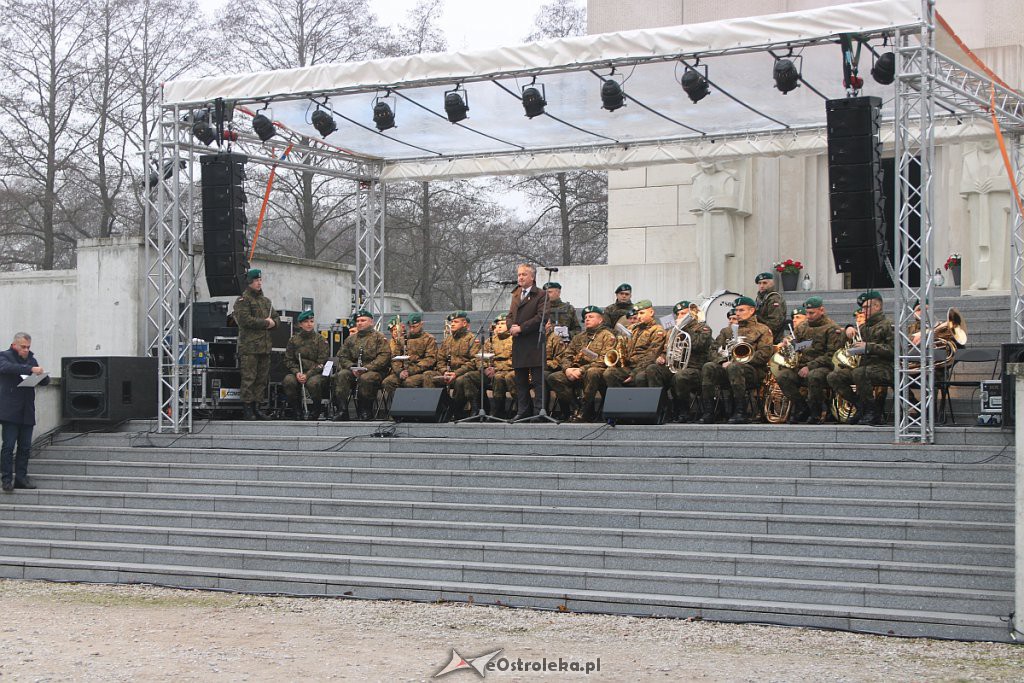 Ostrołęka: Trwa piknik militarny na Fortach Bema [10.11.2018] - zdjęcie #50 - eOstroleka.pl