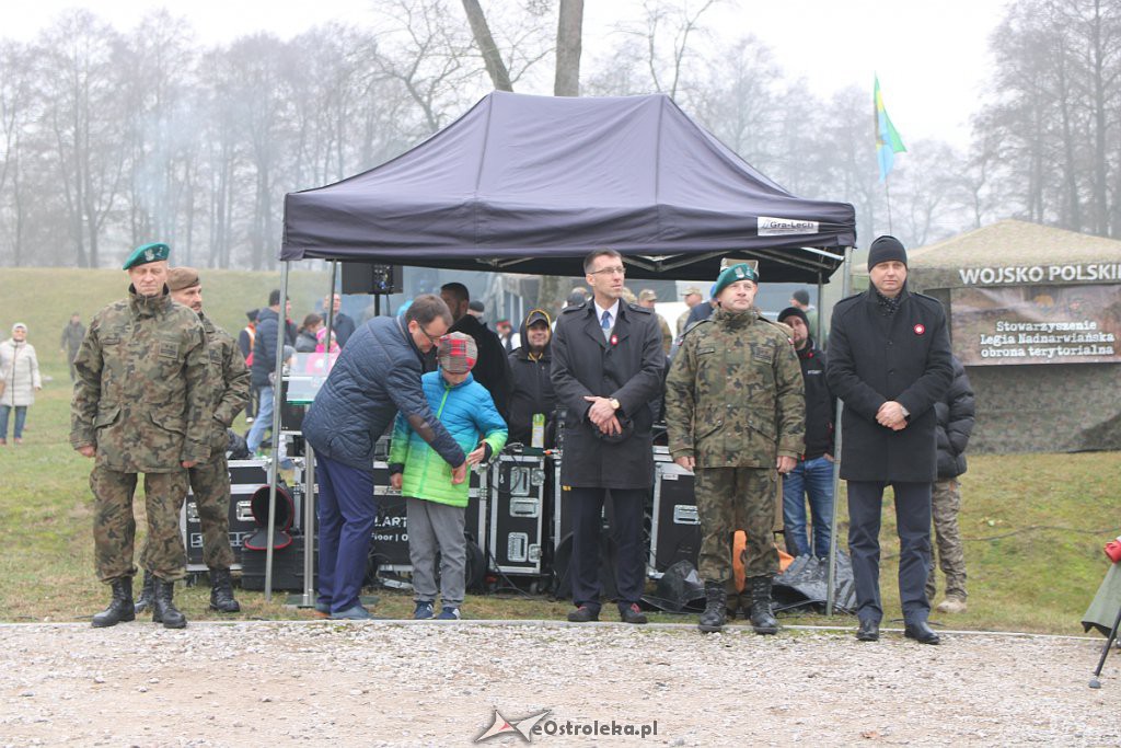 Ostrołęka: Trwa piknik militarny na Fortach Bema [10.11.2018] - zdjęcie #51 - eOstroleka.pl