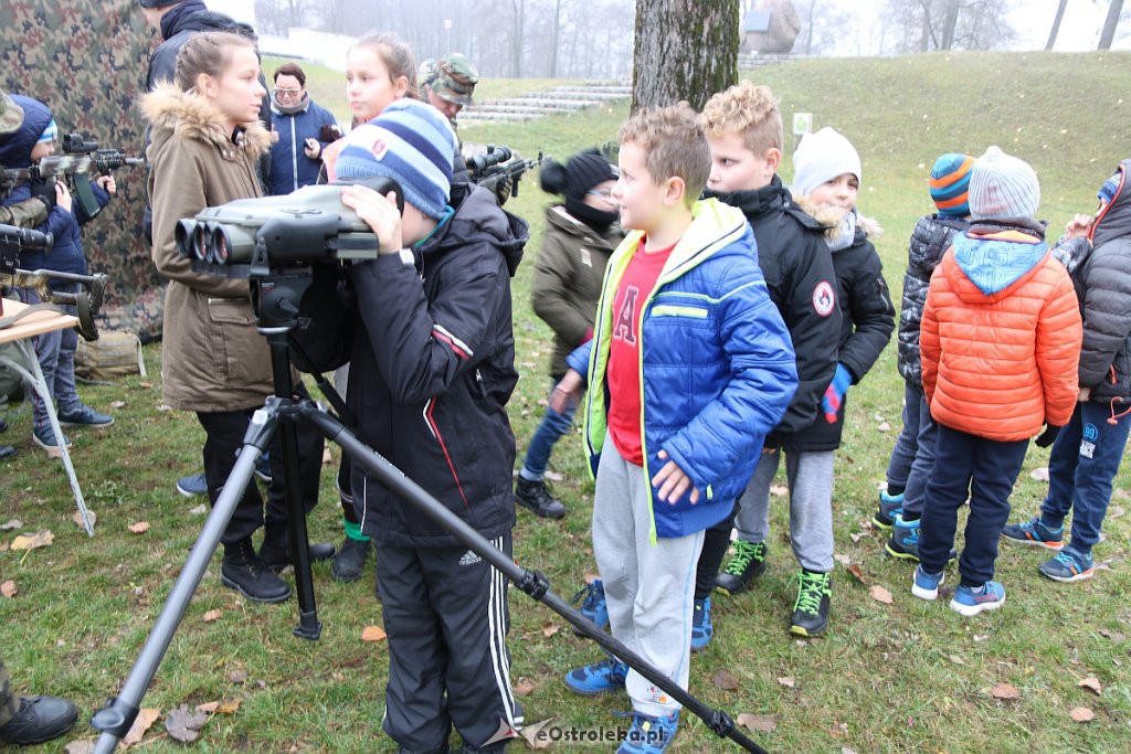 Ostrołęka: Trwa piknik militarny na Fortach Bema [10.11.2018] - zdjęcie #36 - eOstroleka.pl