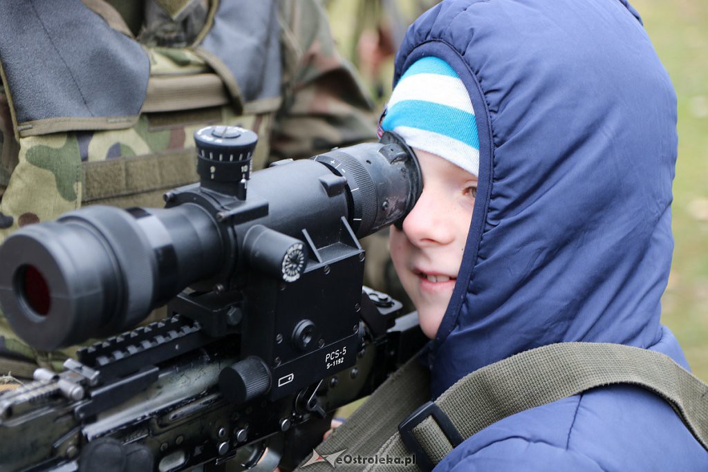 Ostrołęka: Trwa piknik militarny na Fortach Bema [10.11.2018] - zdjęcie #28 - eOstroleka.pl
