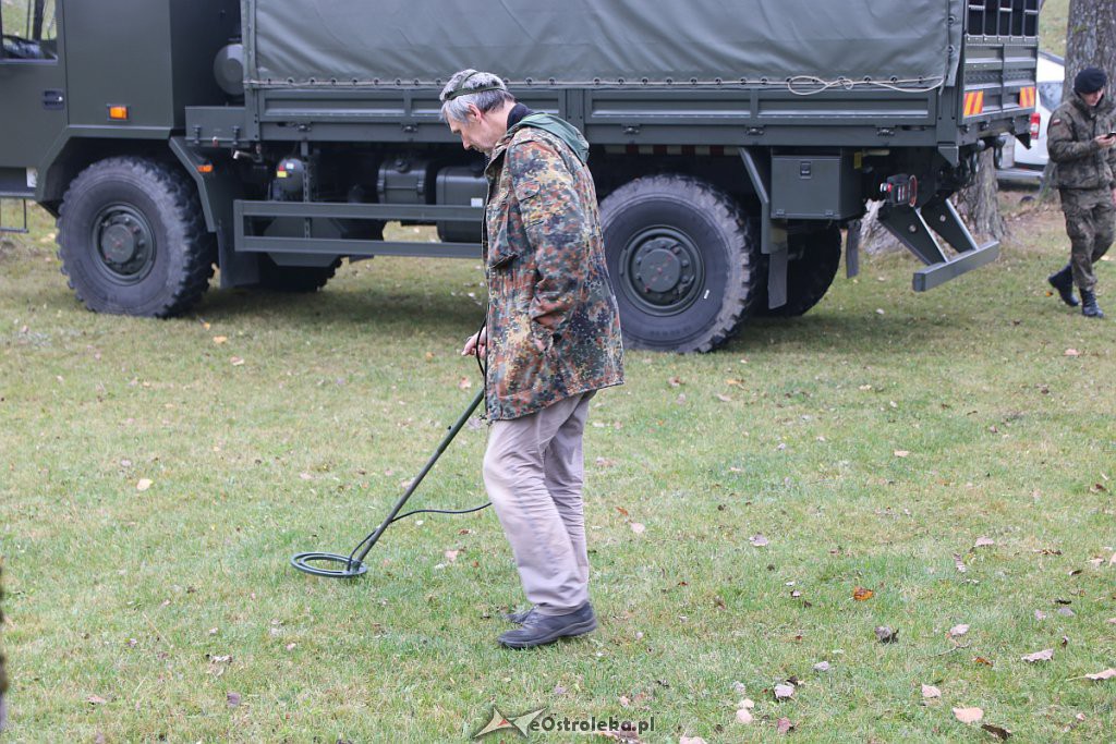 Ostrołęka: Trwa piknik militarny na Fortach Bema [10.11.2018] - zdjęcie #24 - eOstroleka.pl