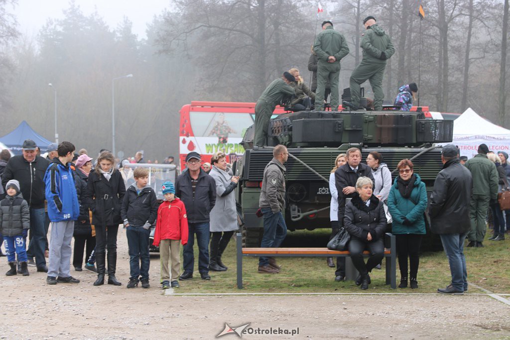 Ostrołęka: Trwa piknik militarny na Fortach Bema [10.11.2018] - zdjęcie #10 - eOstroleka.pl