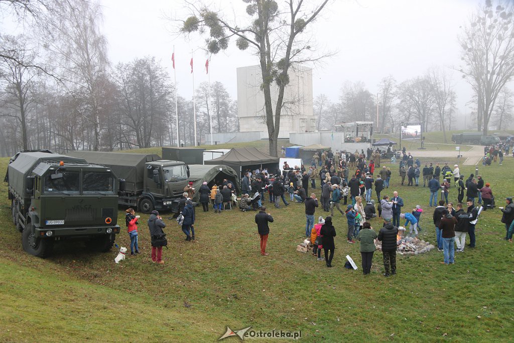 Ostrołęka: Trwa piknik militarny na Fortach Bema [10.11.2018] - zdjęcie #92 - eOstroleka.pl