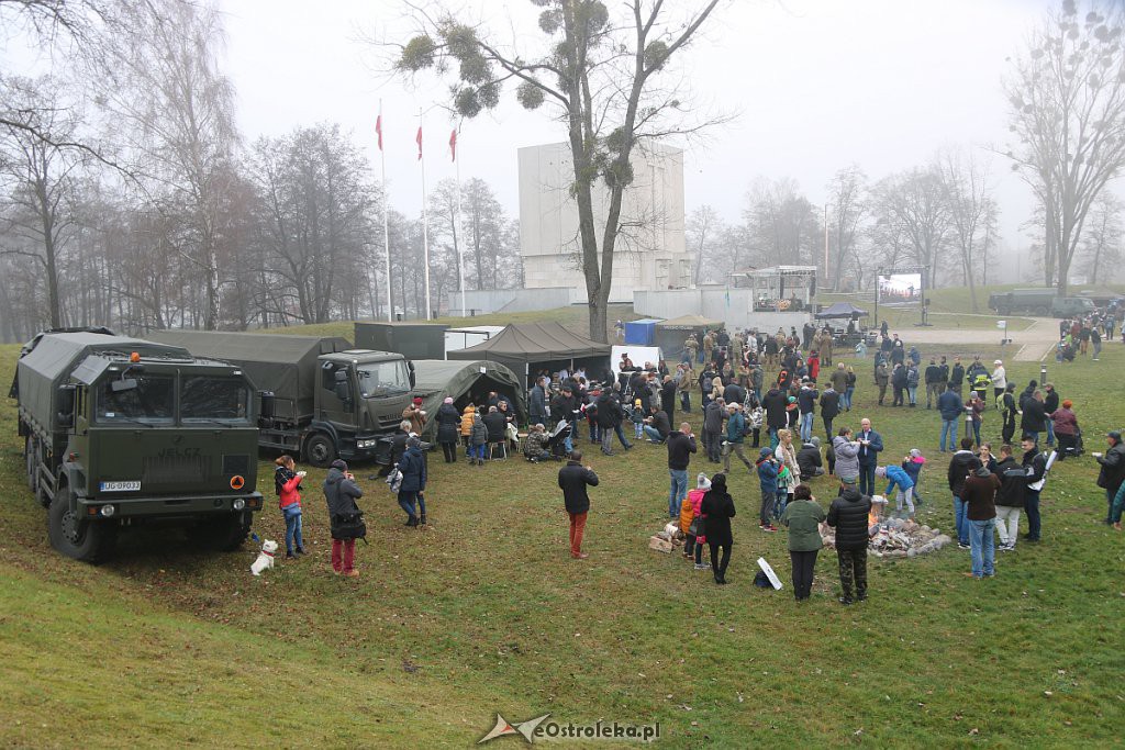 Ostrołęka: Trwa piknik militarny na Fortach Bema [10.11.2018] - zdjęcie #7 - eOstroleka.pl