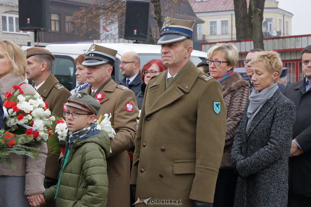 Święto Niepodległości 2018: Biało-czerwony marsz na ulicach Ostrołęki [11.11.2018] - zdjęcie #68 - eOstroleka.pl