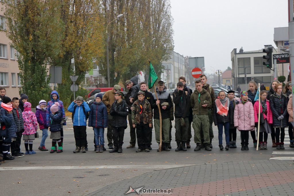 Święto Niepodległości 2018: Biało-czerwony marsz na ulicach Ostrołęki [11.11.2018] - zdjęcie #62 - eOstroleka.pl
