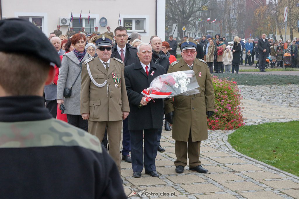 Święto Niepodległości 2018: Biało-czerwony marsz na ulicach Ostrołęki [11.11.2018] - zdjęcie #55 - eOstroleka.pl
