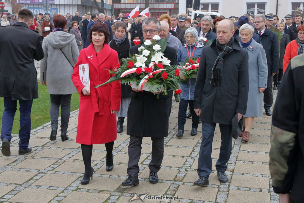 Święto Niepodległości 2018: Biało-czerwony marsz na ulicach Ostrołęki [11.11.2018] - zdjęcie #50 - eOstroleka.pl