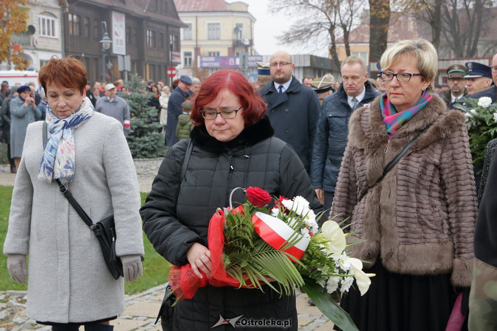 Święto Niepodległości 2018: Biało-czerwony marsz na ulicach Ostrołęki [11.11.2018] - zdjęcie #32 - eOstroleka.pl