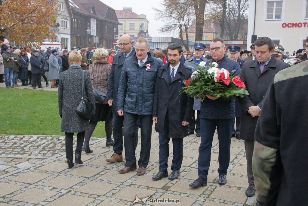 Święto Niepodległości 2018: Biało-czerwony marsz na ulicach Ostrołęki [11.11.2018] - zdjęcie #30 - eOstroleka.pl