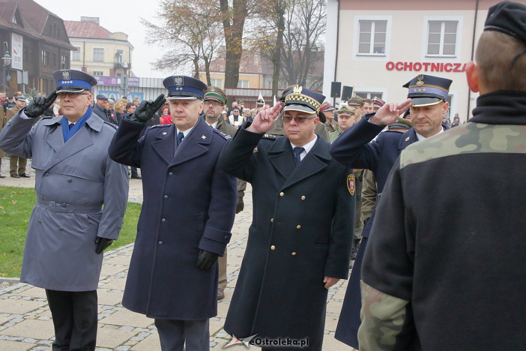 Święto Niepodległości 2018: Biało-czerwony marsz na ulicach Ostrołęki [11.11.2018] - zdjęcie #20 - eOstroleka.pl