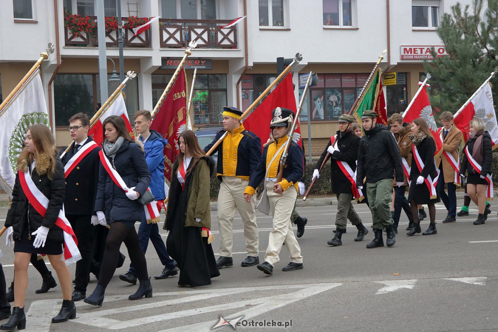 Święto Niepodległości 2018: Biało-czerwony marsz na ulicach Ostrołęki [11.11.2018] - zdjęcie #125 - eOstroleka.pl