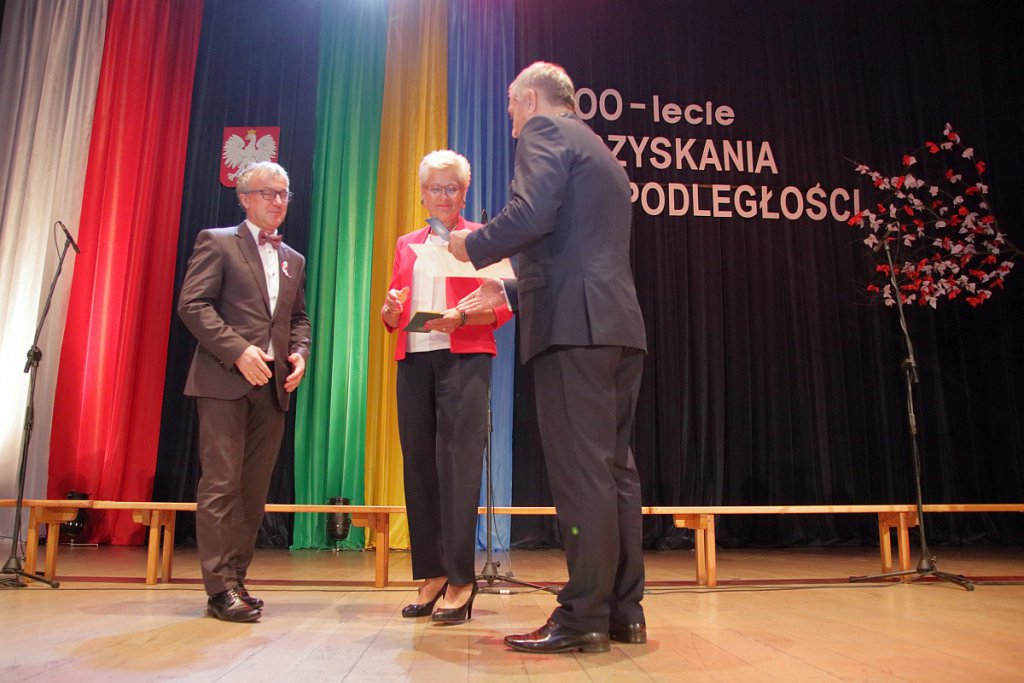 Uroczysta sesja Rady Miasta Ostrołęki [11.11.2018] - zdjęcie #95 - eOstroleka.pl