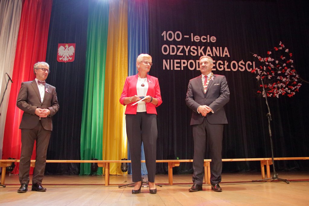 Uroczysta sesja Rady Miasta Ostrołęki [11.11.2018] - zdjęcie #79 - eOstroleka.pl