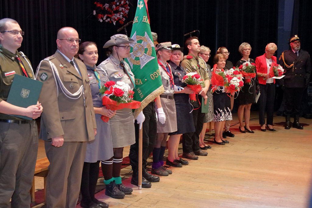 Uroczysta sesja Rady Miasta Ostrołęki [11.11.2018] - zdjęcie #53 - eOstroleka.pl