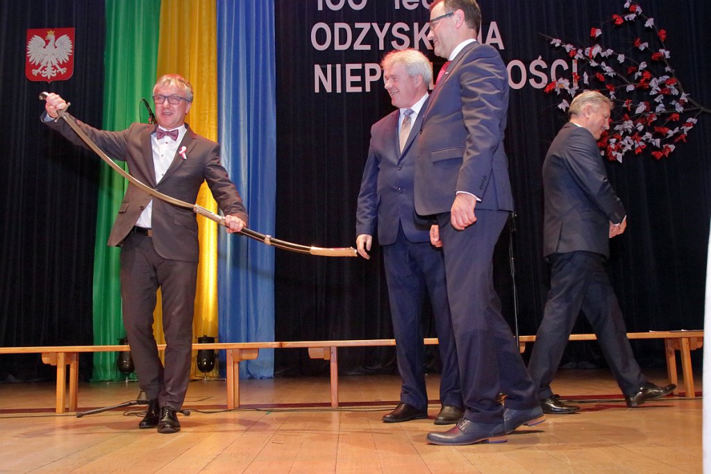 Uroczysta sesja Rady Miasta Ostrołęki [11.11.2018] - zdjęcie #16 - eOstroleka.pl
