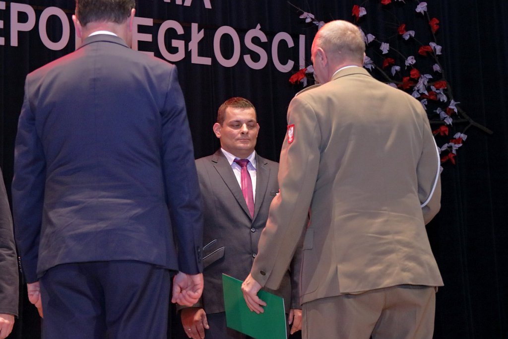 Uroczysta sesja Rady Miasta Ostrołęki [11.11.2018] - zdjęcie #5 - eOstroleka.pl