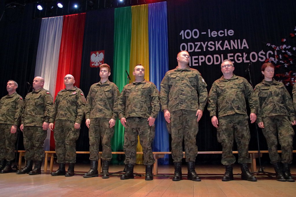 Uroczysta sesja Rady Miasta Ostrołęki [11.11.2018] - zdjęcie #1 - eOstroleka.pl