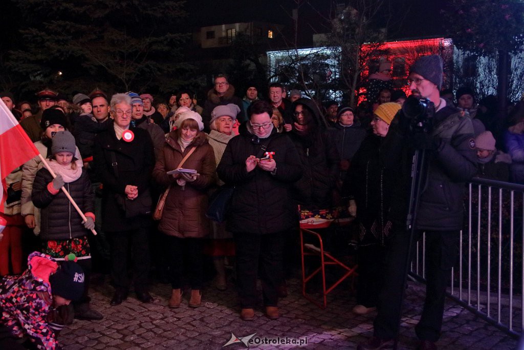 Ostrołęka zaśpiewała dla Niepodległej [11.11.2018] - zdjęcie #34 - eOstroleka.pl