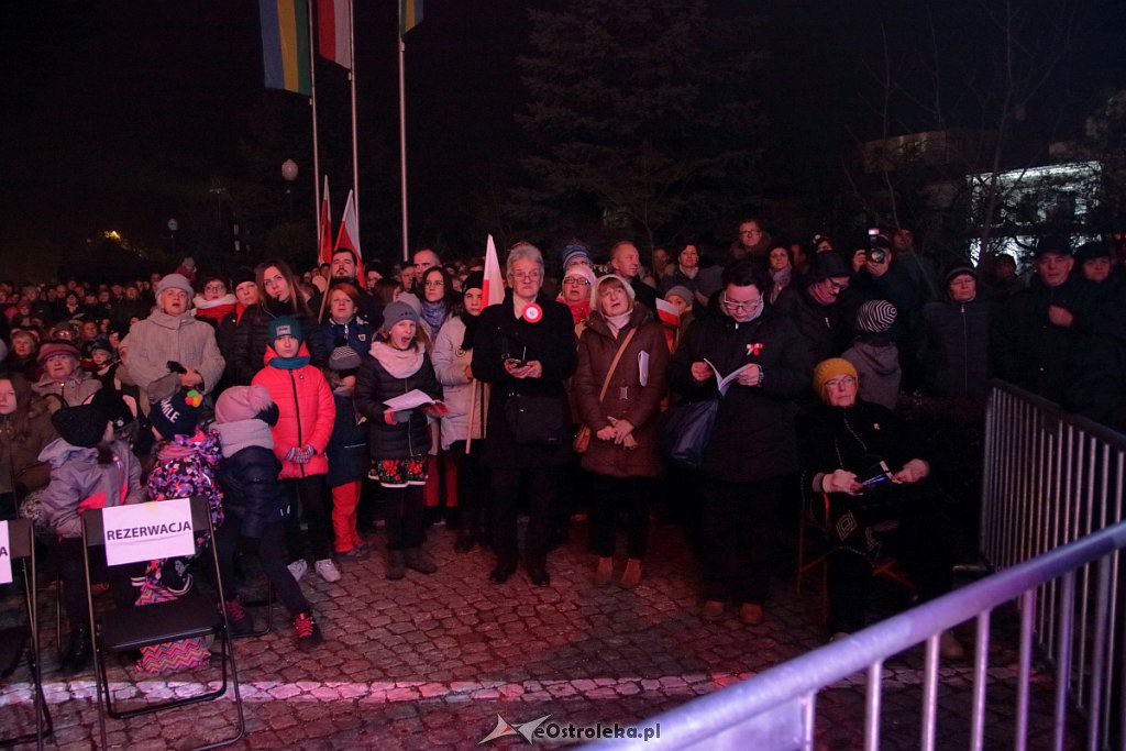 Ostrołęka zaśpiewała dla Niepodległej [11.11.2018] - zdjęcie #20 - eOstroleka.pl