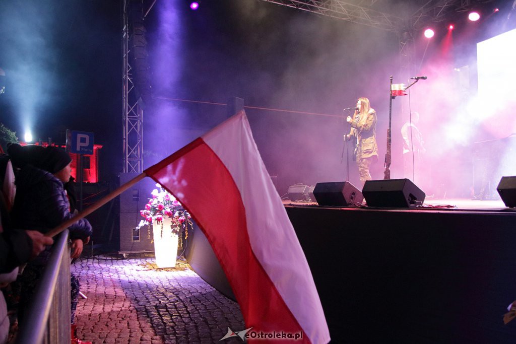 Ostrołęka z Fortecą zaśpiewała dla Niepodległej [11.11.2018] - zdjęcie #51 - eOstroleka.pl