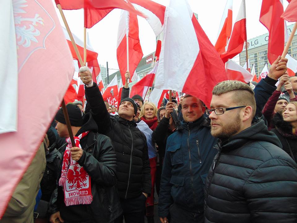 Ostrołęczanie na Marszu Niepodległości 2018 [11.11.2018] - zdjęcie #17 - eOstroleka.pl