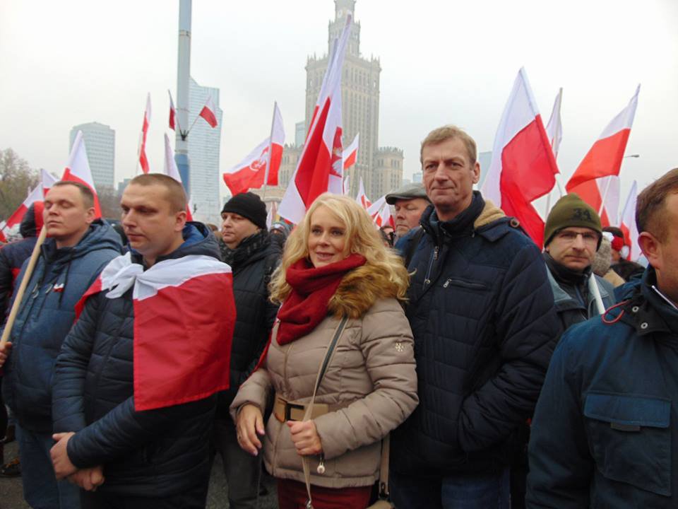 Ostrołęczanie na Marszu Niepodległości 2018 [11.11.2018] - zdjęcie #19 - eOstroleka.pl