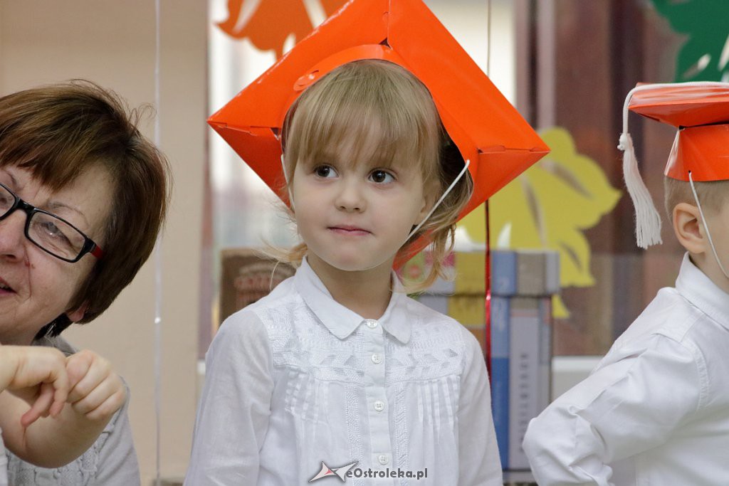 Pasowanie na przedszkolaka w Krainie Misiów [18.11.2018] - zdjęcie #20 - eOstroleka.pl