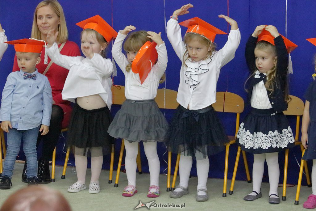 Pasowanie na przedszkolaka w Krainie Misiów [18.11.2018] - zdjęcie #58 - eOstroleka.pl